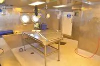 Navio porta-contêineres à venda