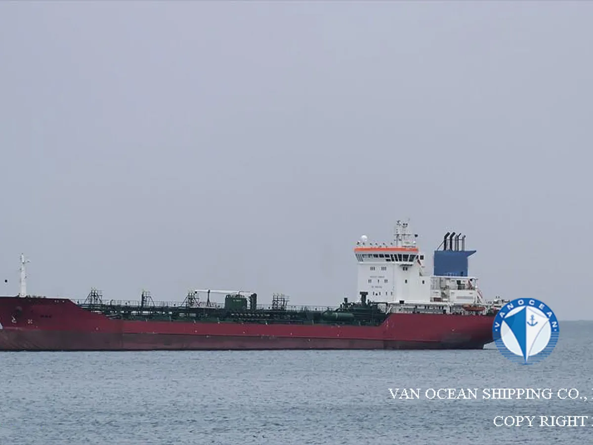 Navio-tanque de óleo/produtos químicos à venda
