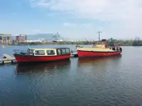 Navio de passageiros à venda