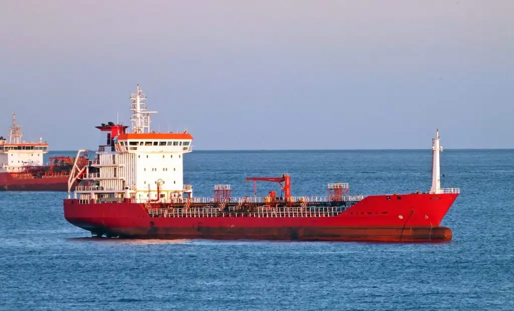 Navio-tanque de óleo/produtos químicos à venda
