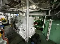 Navio de pesca de arrasto à venda