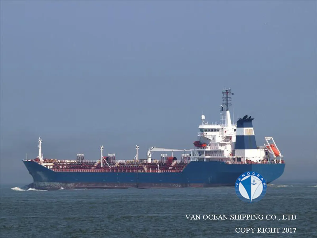 Navio-tanque de óleo/produtos químicos à venda