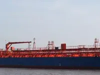 Navio-tanque de óleo/produtos químicos à venda