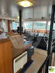 Navio de abastecimento à venda