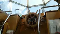 Barco de tripulação à venda
