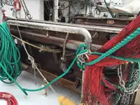 Navio de pesca de arrasto à venda