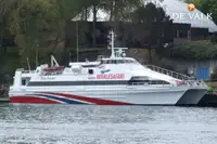 Catamarã à venda