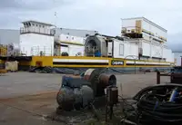 Barcaça à venda