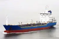 Oil/Chemical tanker à venda