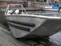 Barcos de trabalho à venda