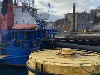 Navio-tanque de óleo/produtos químicos à venda