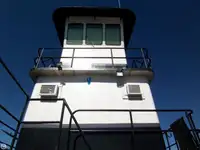 Rebocador à venda