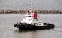 Rebocador à venda