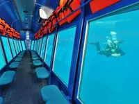 Barco de turismo à venda