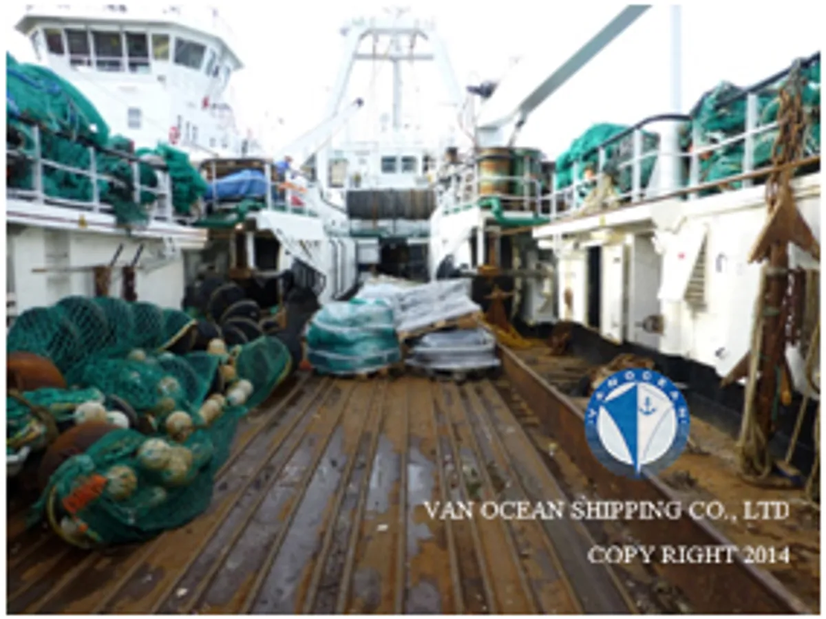 Navio de pesca de arrasto à venda