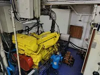 Navio de abastecimento à venda