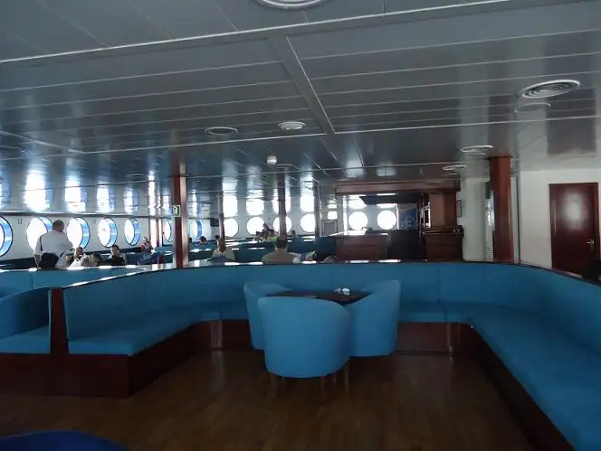Navio de transporte de passageiros (Ferry) à venda