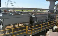 Navio transportador de GNL à venda