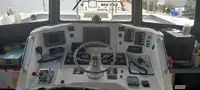 Barco de tripulação à venda