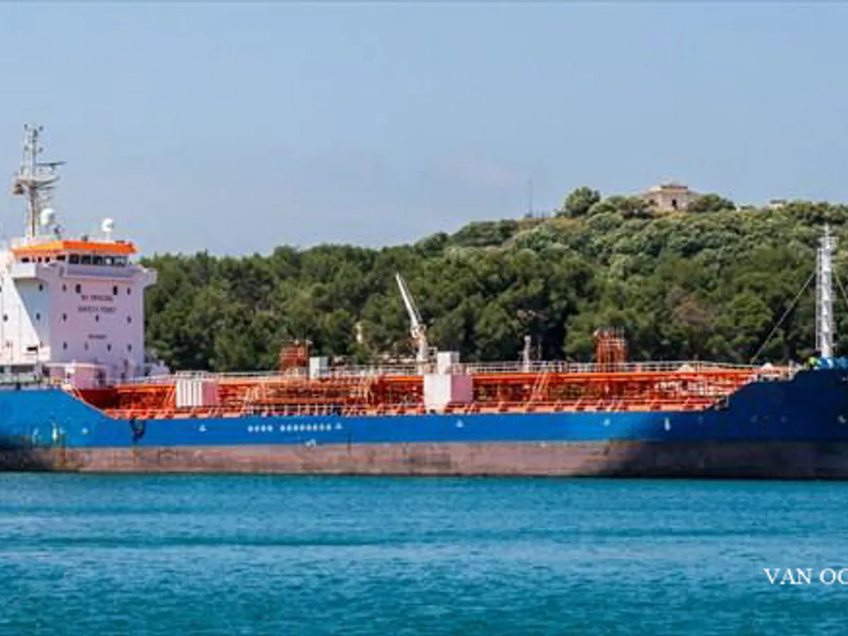 Navio-tanque de óleo/produtos químicos à venda