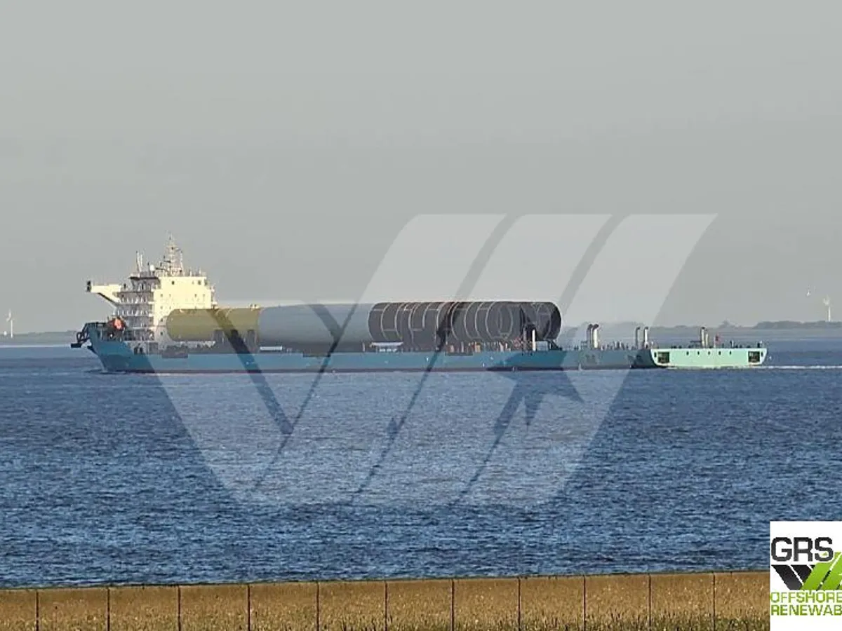 Navio de carga seca à venda