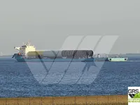 Navio de carga seca à venda