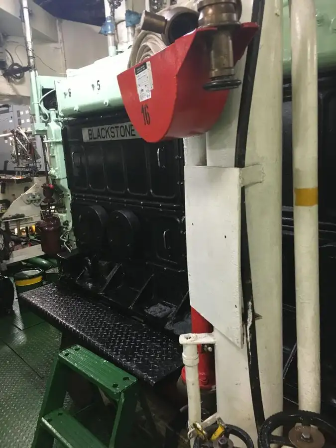 Navio de Suprimento Rápido (FSV) à venda