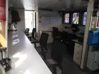 Navio de pesquisa à venda