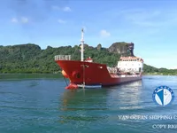 Navio-tanque de óleo/produtos químicos à venda