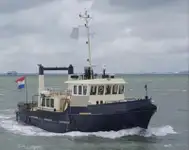 Navio de patrulha à venda
