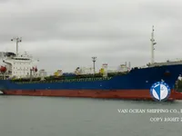 Navio-tanque de óleo/produtos químicos à venda