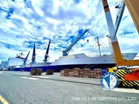 Navio frigorífico à venda