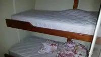 Barco de tripulação à venda