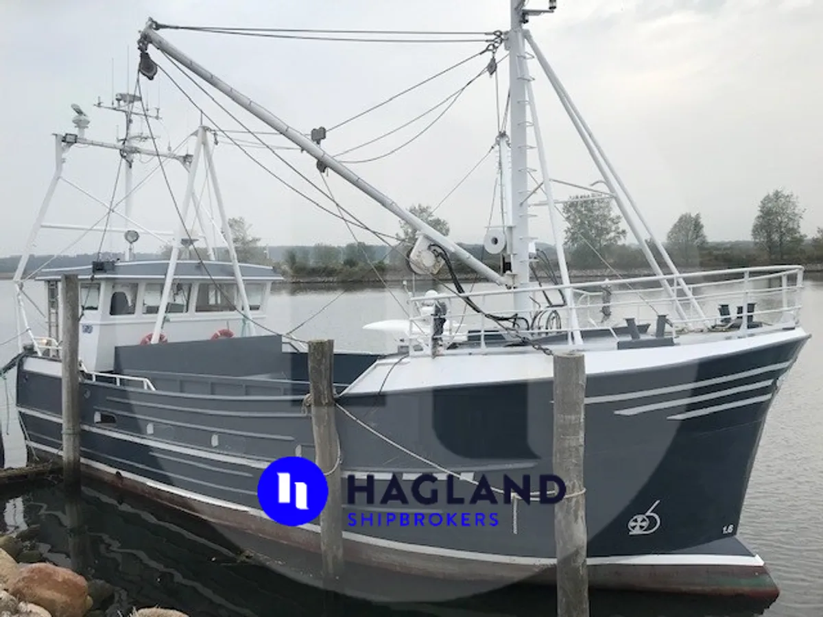 Embarcação para Aquicultura / Criação de Mariscos à venda