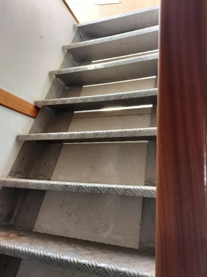 Rebocador à venda