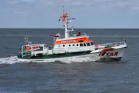 Navio de resgate à venda
