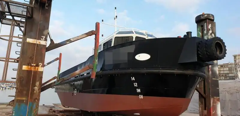Barcos de trabalho à venda