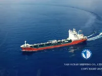 Navio-tanque de óleo/produtos químicos à venda