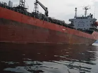 Navio-tanque de óleo/produtos químicos à venda