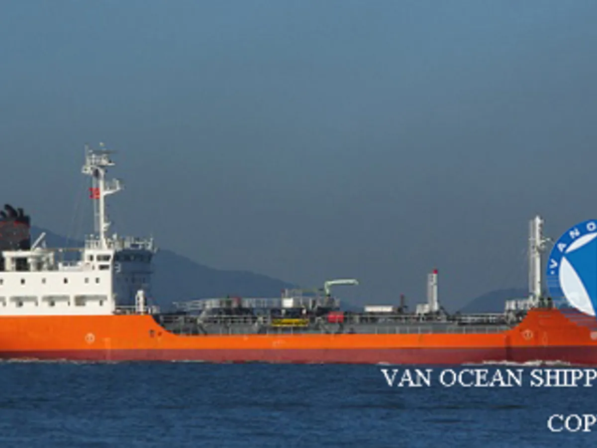 Navio-tanque de óleo/produtos químicos à venda
