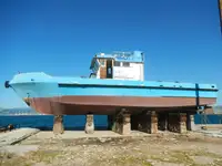 Barcaça à venda