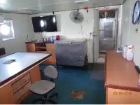 Balsa de desembarque, tanque à venda