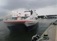 Navio de passageiros à venda