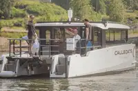 Navio porta-contentores à venda