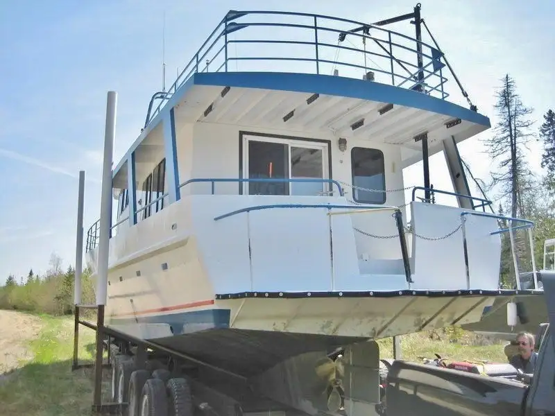 Navio de cruzeiro à venda