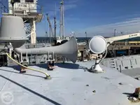 Balsa de desembarque, tanque à venda