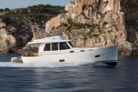 Navio de pesca de arrasto à venda