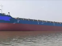 Navio porta-contêineres à venda
