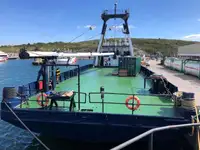 Navio frigorífico à venda
