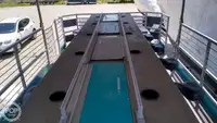Navio porta-contêineres à venda
